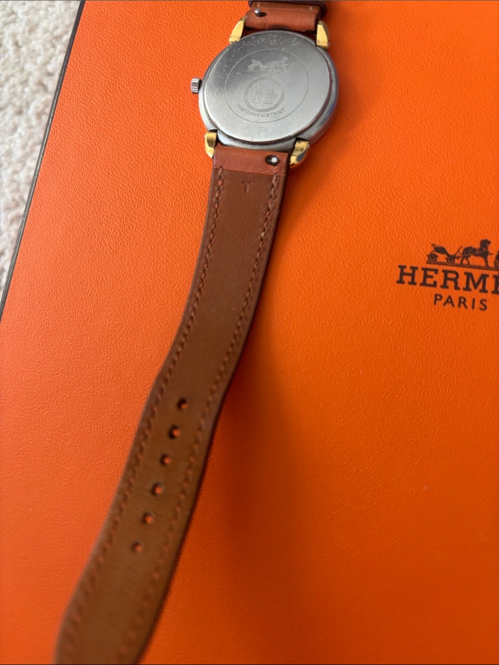 Authentic Hermès orange Leather Strap Gold and silver Tone Round Dial Watch - Picture 5 of 7
